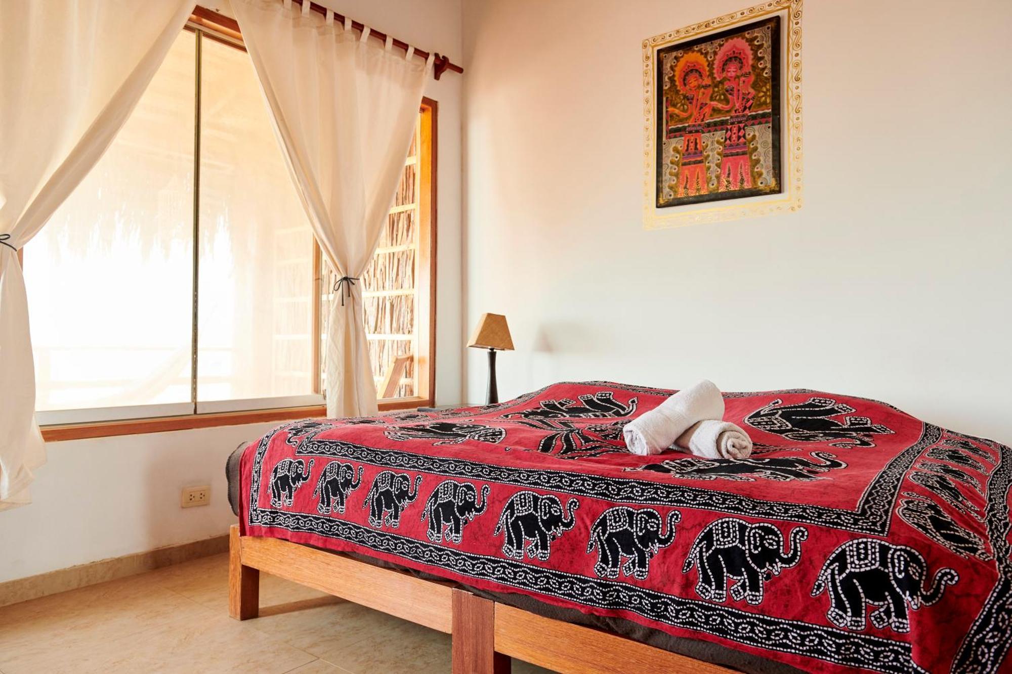 Buena Vista Lobitos Bed & Breakfast Екстериор снимка
